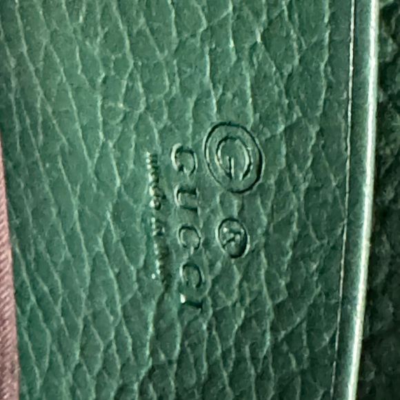🤩SOLD🤩 Gucci Wallet on Chain - Picture 8 of 10